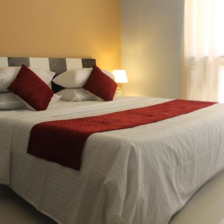 Rockfort Stay Inn Oragadam Extérieur photo